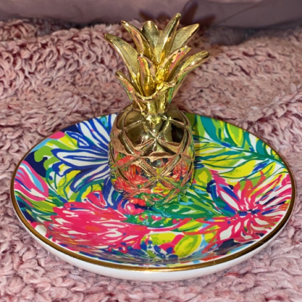 Lilly Pulitzer jewelry holder